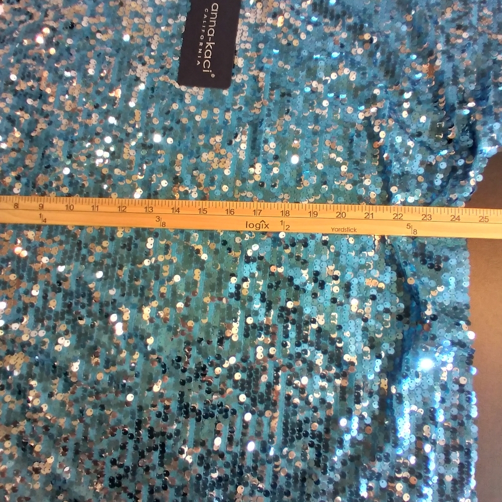 NWT Anna Kaci Blue Sequinned Sparkle & Shine Womens Top Size 3X Mobwife Glam - Picture 4 of 11